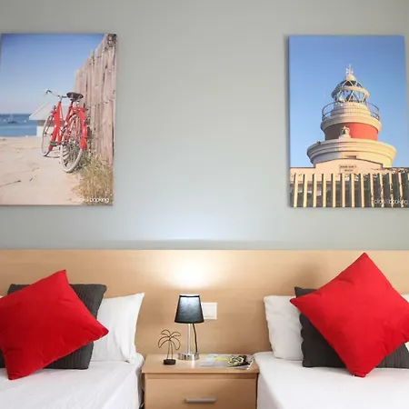 Click&booking Apartamento Ilerda Apartment *
