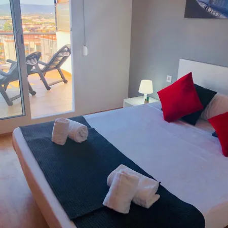 Click&booking Apartamento Ilerda Apartment